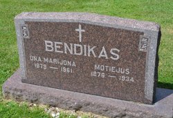 116465424 137816643116