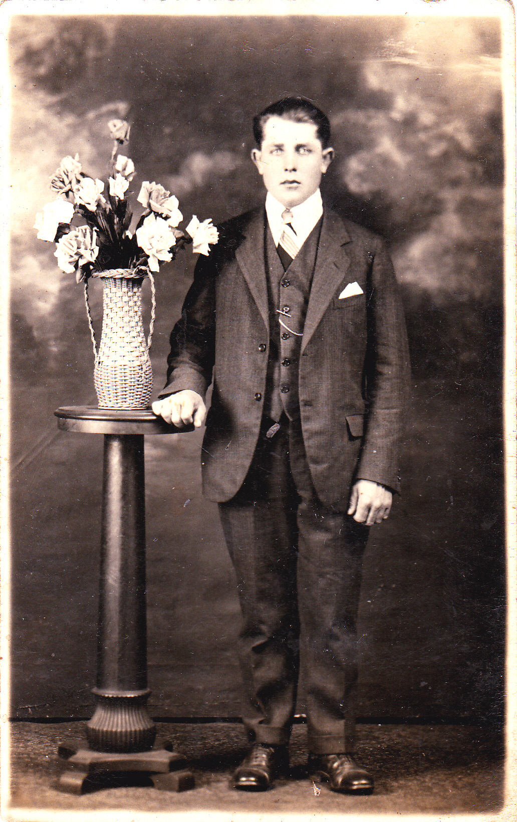 Jonas Aloyzas Bendikas1, 1929m.jpg