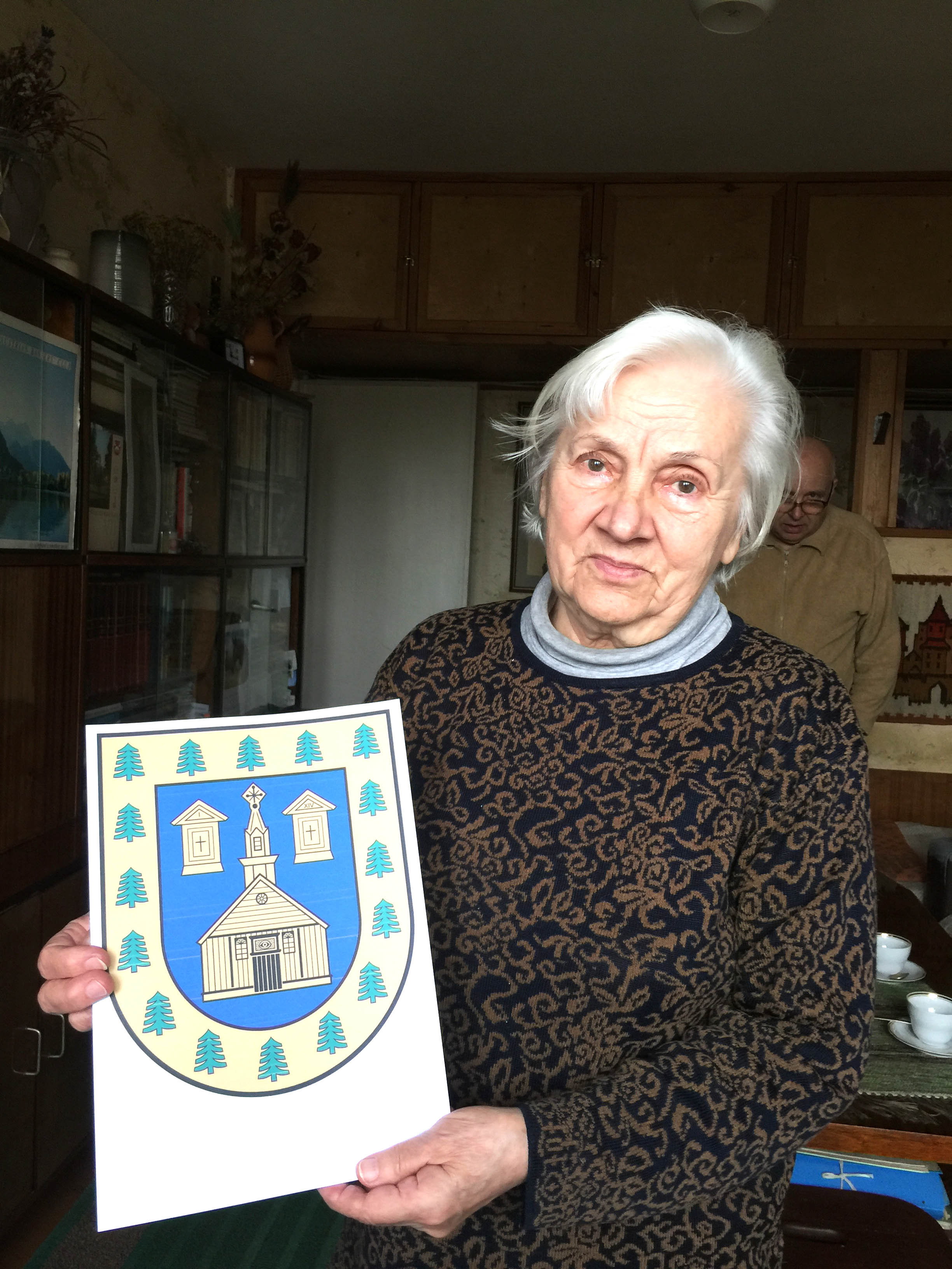 Laimutė_Račkauskaitė_Jundulienė_pasirinko_alternatyvūjį_herbo_varijantą.jpg