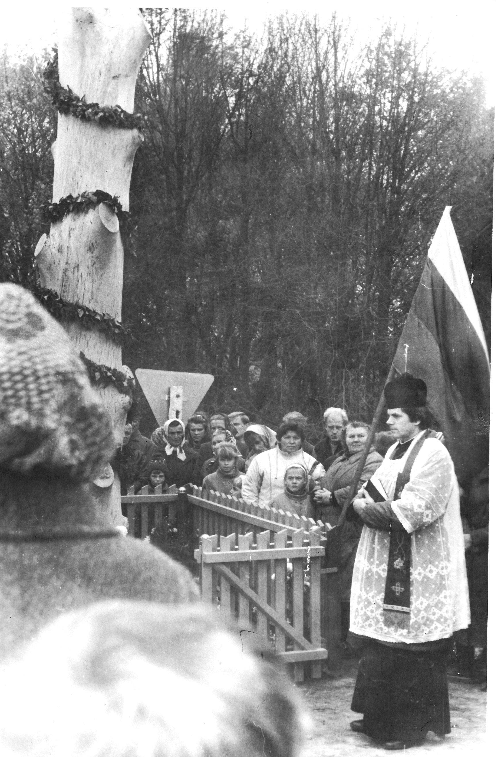 Obelyno_Atgimimo_kryžius31.jpg