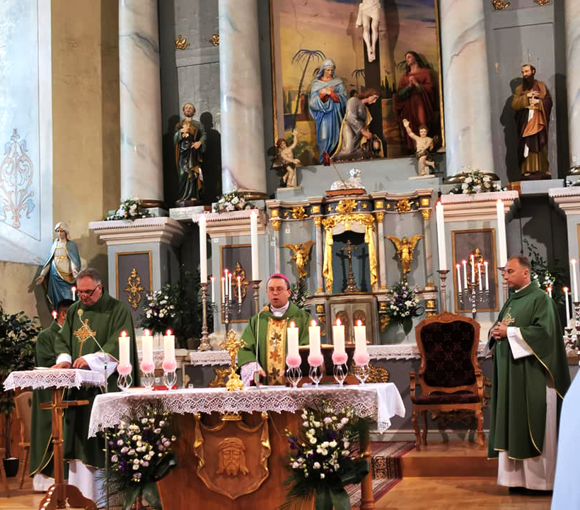 Teresė_Ūksienės_brolio_Antano_pagerbimas_-šv._Mišios_bažnyčioje_2020_09_07.jpg