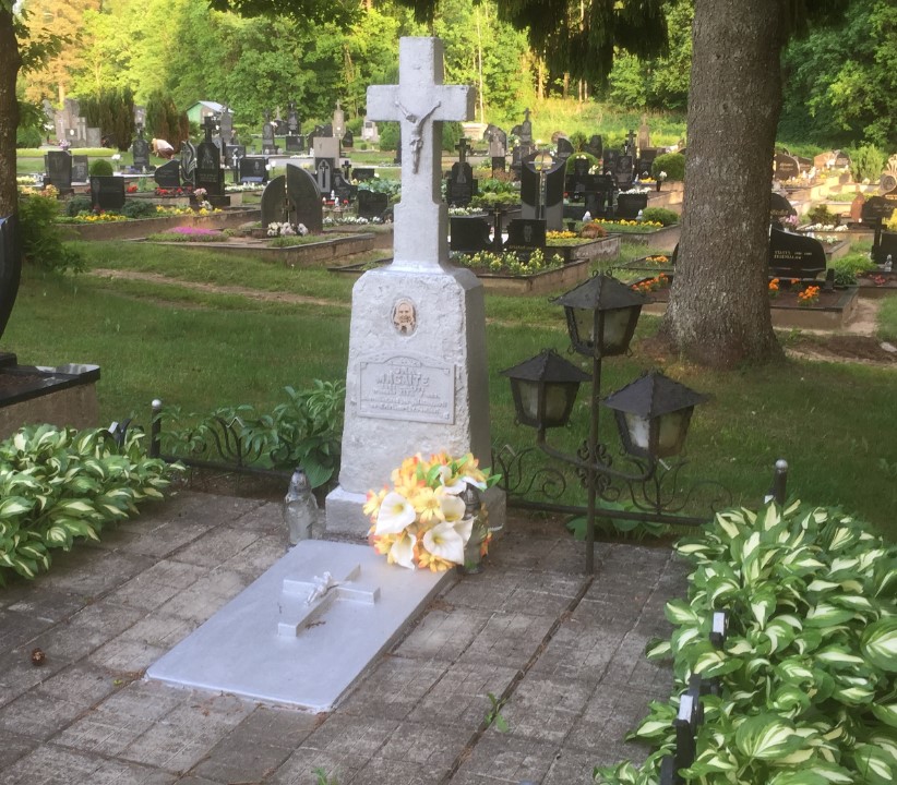 Pribuvėja Ona Macaitė Norėčiau kad galėčiau būti su kristumi išvien